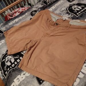 Men's Tan Shorts